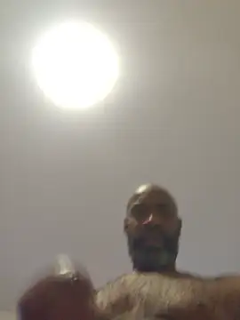 Chatroom XXX en direct de Bulgemaster001