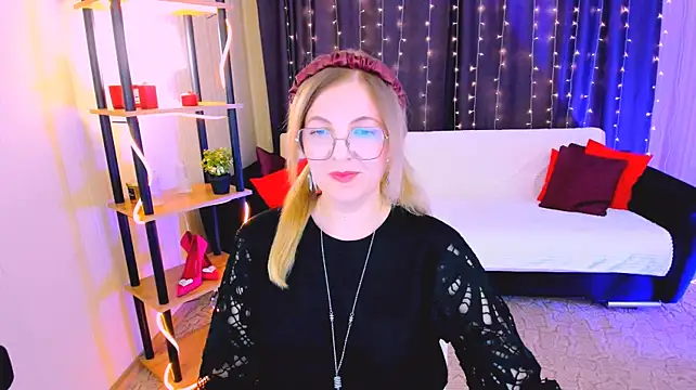 YourUniverser's Live XXX Chat