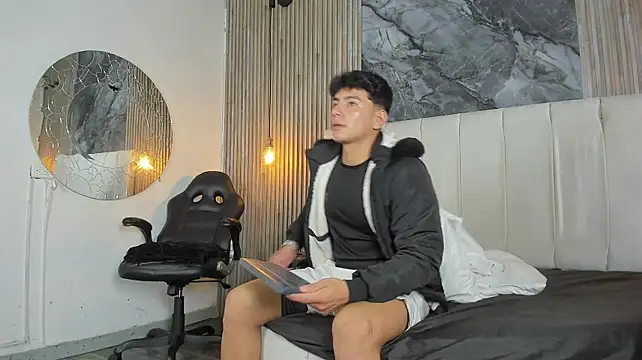 dark_ay live XXX chat