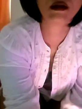 Queen_Kushi4のライブXXXチャット