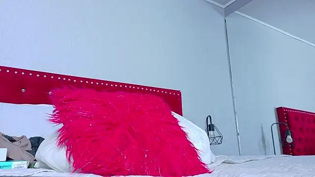 CassandraWhiteのライブXXXチャット