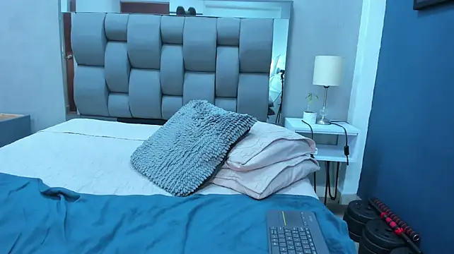 Živý XXX chat Charlie___Musk