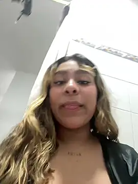 Sophie19__のライブXXXチャット