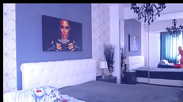 MaryMatiss Adlı Modelin Canlı XXX Sohbeti