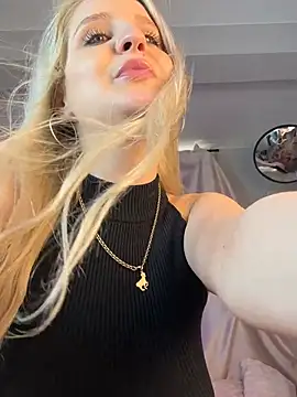 XXX chat uživo modela Hot_blondie