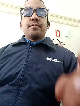 morenogostoso29's Webcam Show
