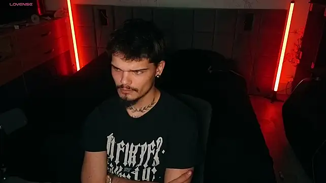 JordanShown Live XXX chat