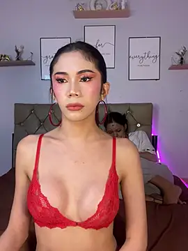 Chat +18 de CassandraLovve ao vivo