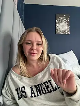 Sky25x – Live XXX-chat