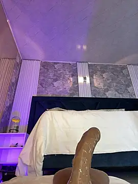 Chat +18 de MollyCruz ao vivo