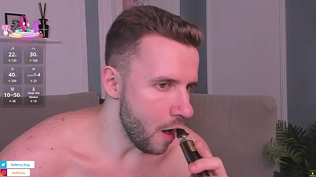 צ'אט XXX בשידור חי של EnriqueBarberry