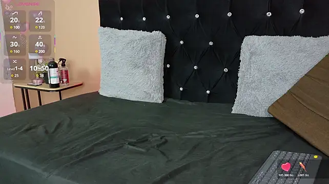 XXX chat uživo modela Eros_Lux