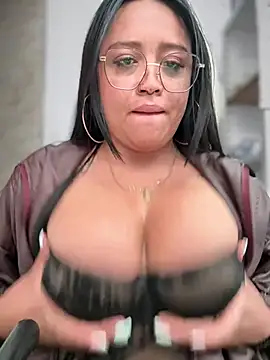 แชท XXX สดของ Outdoors-Mia_Khalifa