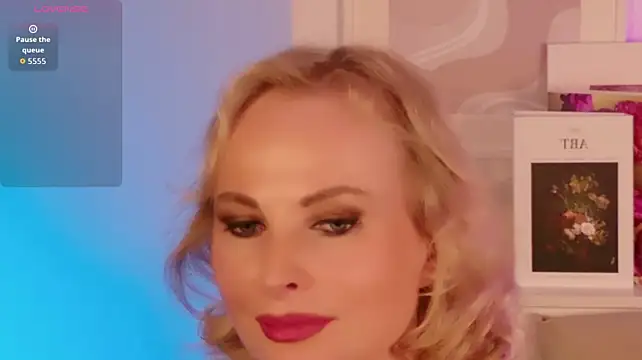 Sandra_Kind's Live XXX Chat