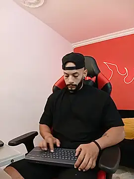 Czat XXX na żywo – Mike_savage3