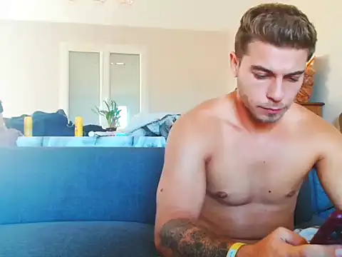 Elkafit28 live XXX chat