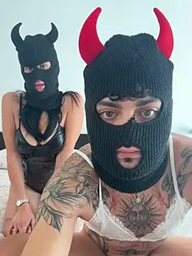Masked_Desire69 Live XXX-Chat
