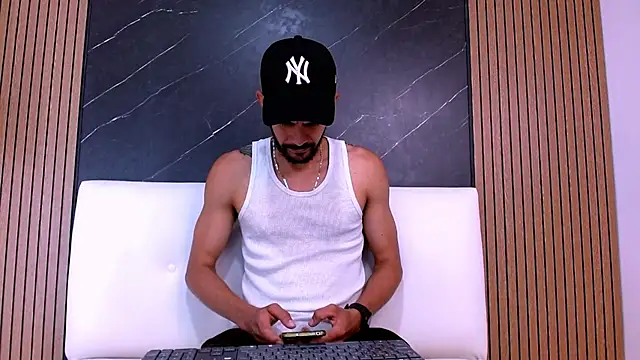 Leo_vesper1 live XXX chat