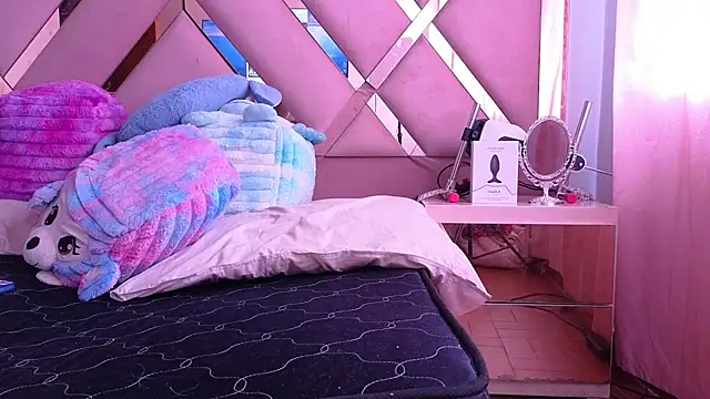 Sophia_moo_ Adlı Modelin Canl ı XXX Sohbeti