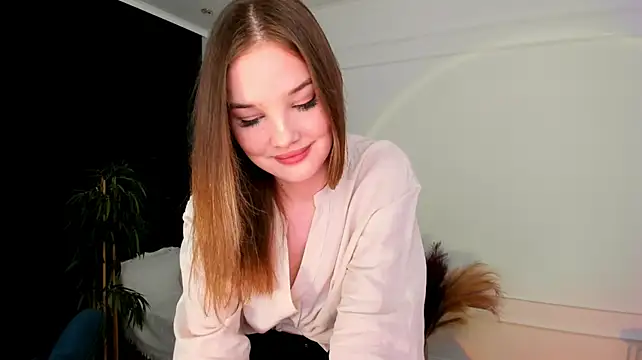 FloweryLove_1 Adlı Modelin Canlı XXX Sohbeti