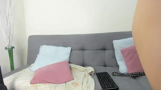 Valentina_Vixen1 Adlı Modelin Canlı XXX Sohbeti