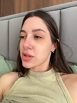 BOOMFOXY's Live XXX Chat