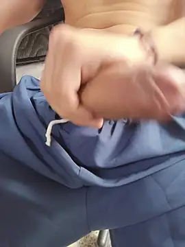 XXX chat uživo modela AlphaMasterXxx
