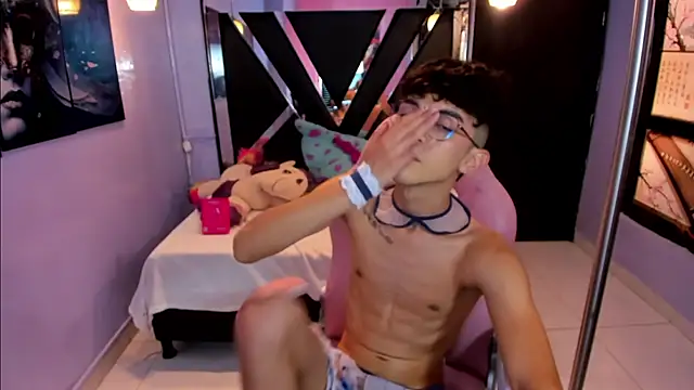 Chatroom XXX en direct de LiamHeatx