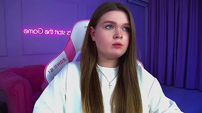 CrystalLyons Chat XXX live