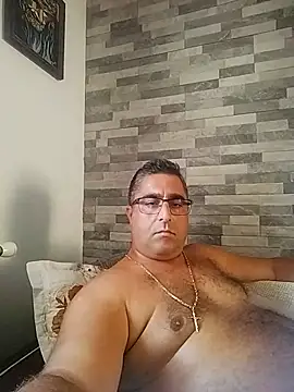 Živý XXX chat ADRIAN_ADI40