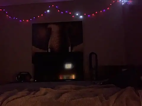 BWCJUICYJOSH's Live XXX Chat