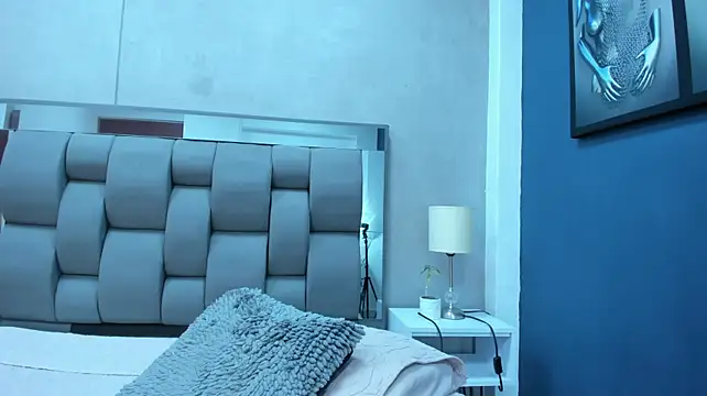 XXX chat uživo modela Charlie___Musk