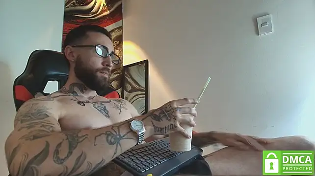 צ'אט XXX בשידור חי של Luke_davis01