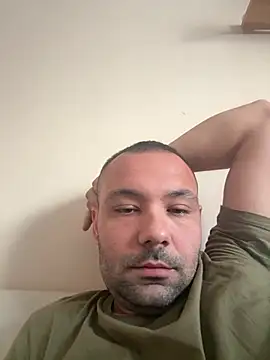 Cukifiu9595: απευθείας συνομιλία ΧΧΧ