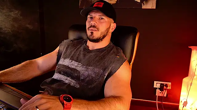 AngeloEric Adlı Modelin Canlı XXX Sohbeti