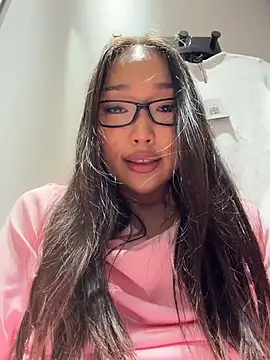 Chat XXX ao vivo de trytomakememoam