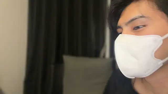 Lio_kun Adlı Modelin Canlı XXX Sohbeti