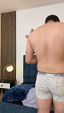 Alexander_Connor 现场XXX聊天