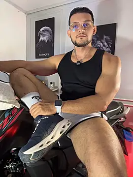 Marco_Vega Chat XXX in diretta