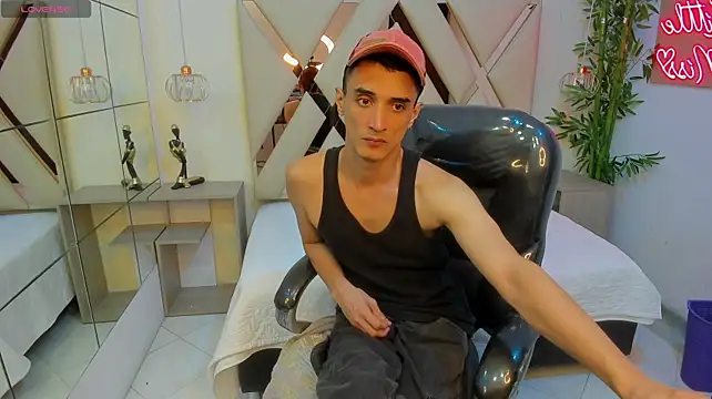 FelipeFriendly's Live XXX Chat