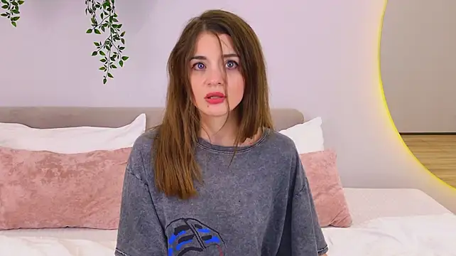 NikkaBush live XXX chat