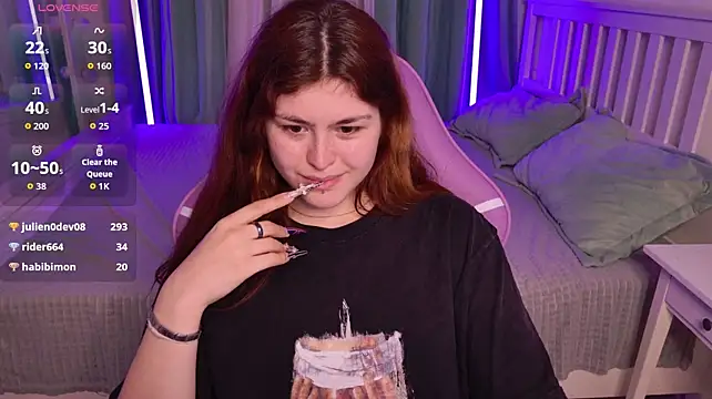 Chat +18 de MySteisha ao vivo