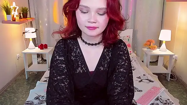 EmilyChaves XXX чат на живо