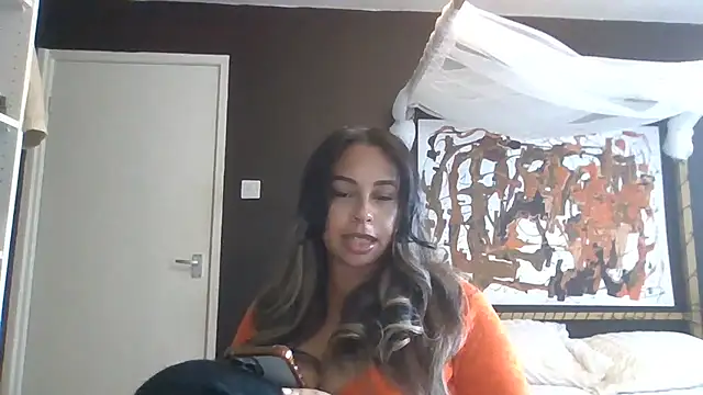 Chat XXX ao vivo de AriesBaddiee_