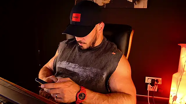 AngeloEric Live XXX-chat