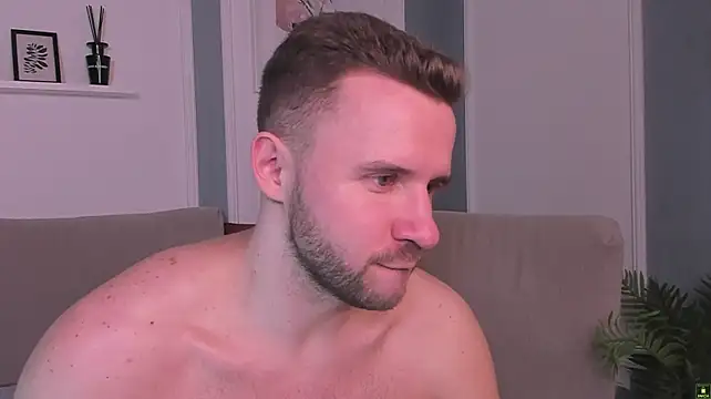 EnriqueBarberry Chat XXX live