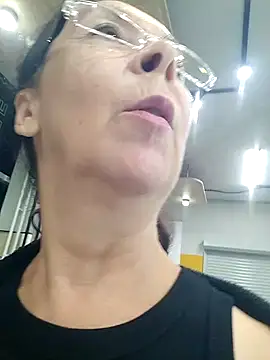 Celine_Faer1: απευθείας συνομιλία ΧΧΧ