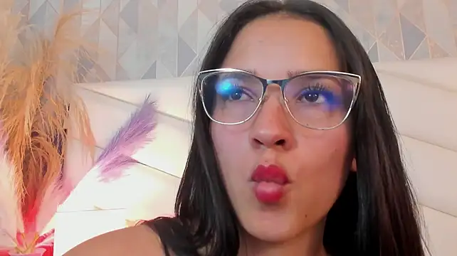 Saritha_cooper Live XXX-Chat