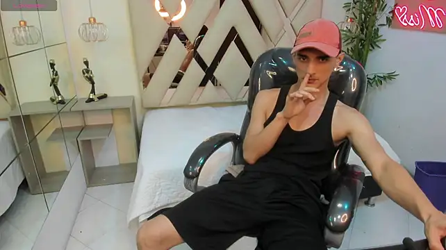 XXX chat uživo modela FelipeFriendly