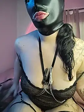 SilentDoll 라이브 XXX 채팅